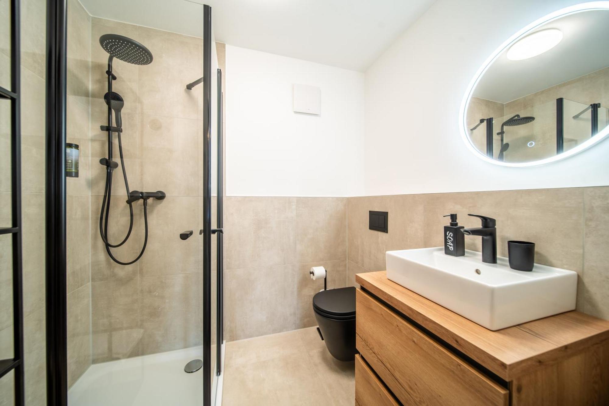 Coblenz Suites โคเบลนซ์ ภายนอก รูปภาพ